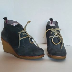 Sperry Gray Suede Leather Ankle Boots Wedges Sz 8